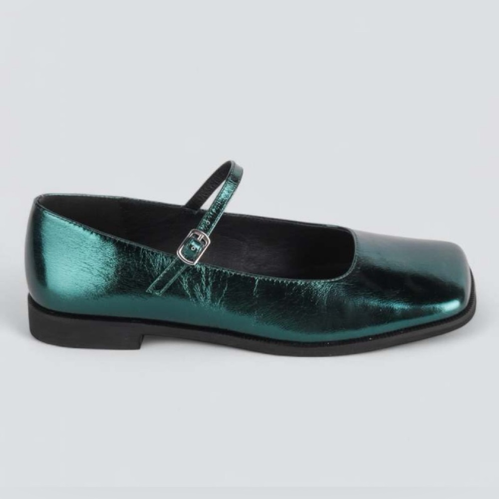 BRAND NEW - NVW Intentionally Blank Emerald Square Toe Mary Jane